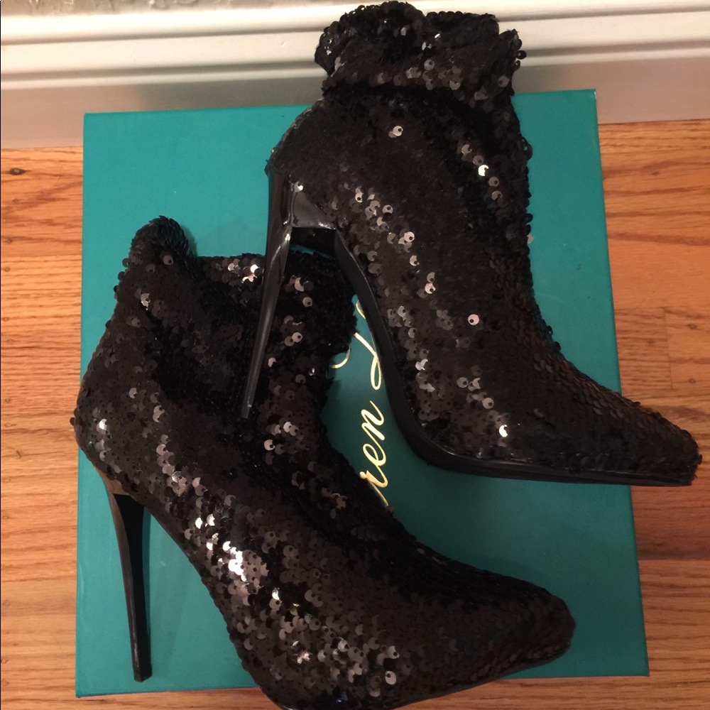 Size 7 Booties
